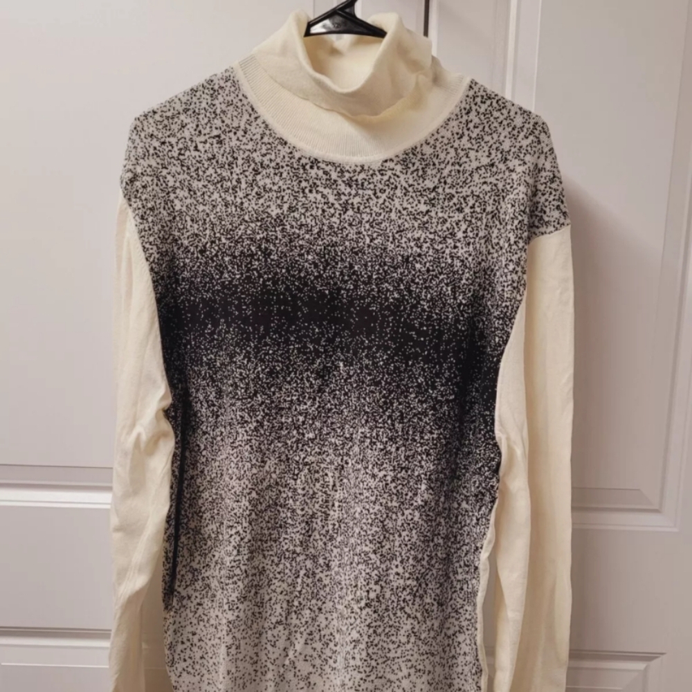 Alfani Sweater Women's Size: XL Turtleneck 70.00 on Tag Winter Ivory